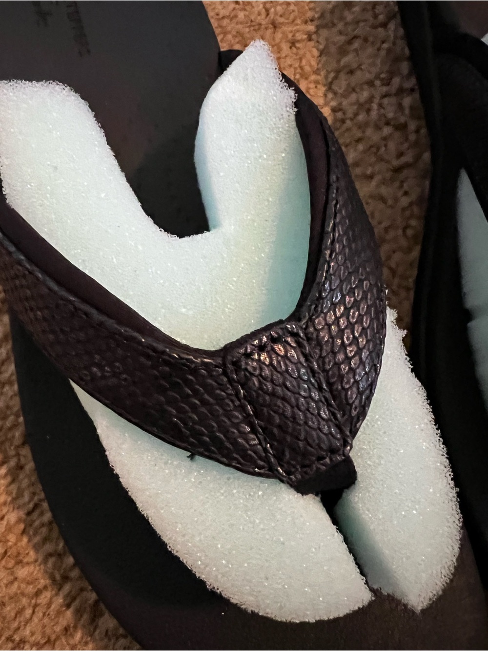 Clarks Brio Sol Flip-Flop ~ 7 - Picture 2 of 7